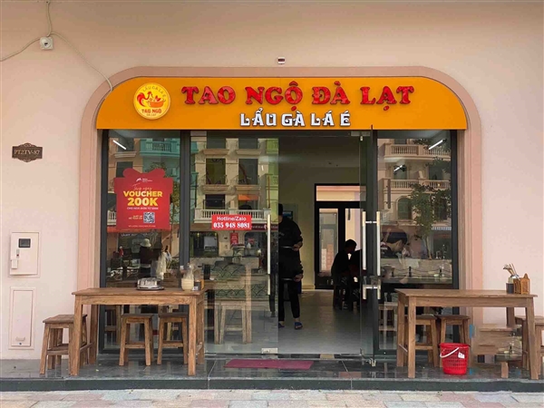 Lẩu gà lá é Tao ngộ Đà Lạt